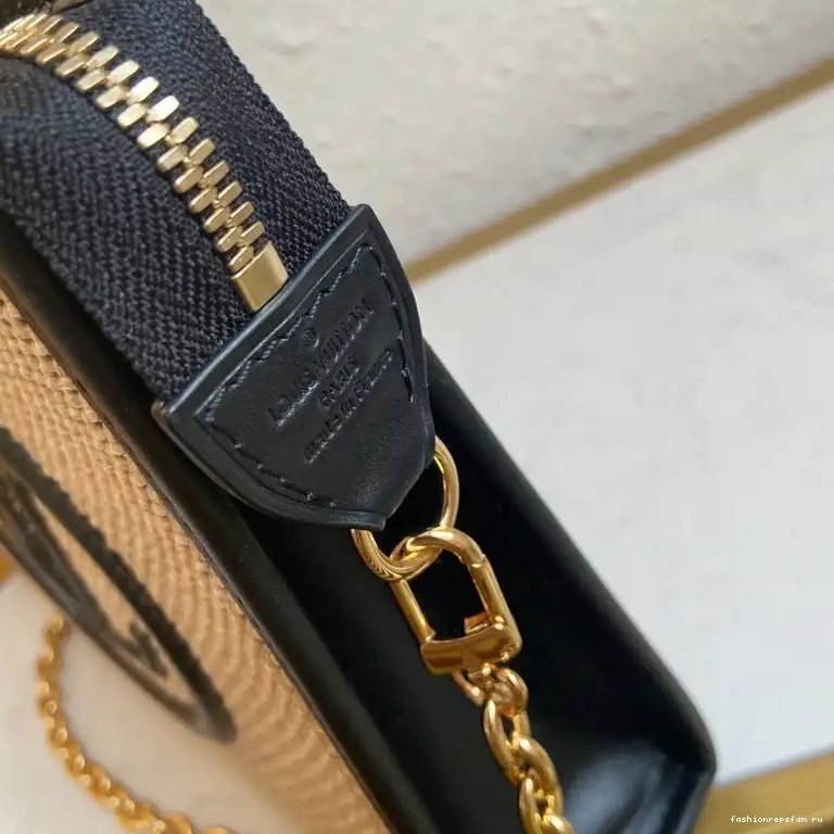 Fashionrepsfam ru LV 2209DJ0060 Bag 0701